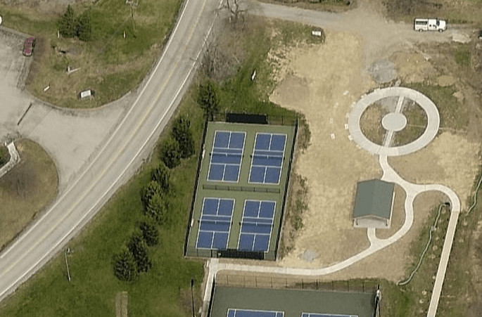Veterans memorial park pickleball courts