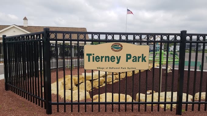 Tierney Park pickleball courts