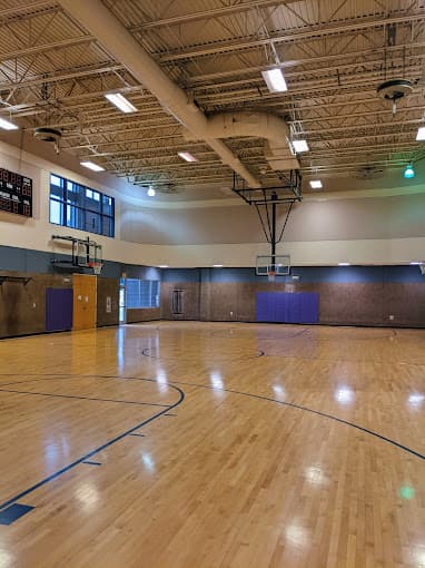 Tennova Family YMCA pickleball courts