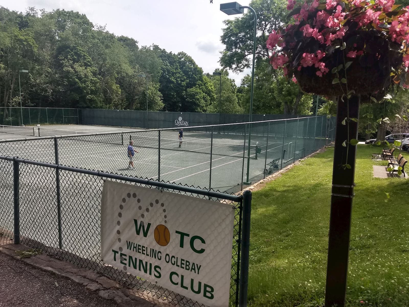 Oglebay Tennis Center pickleball courts