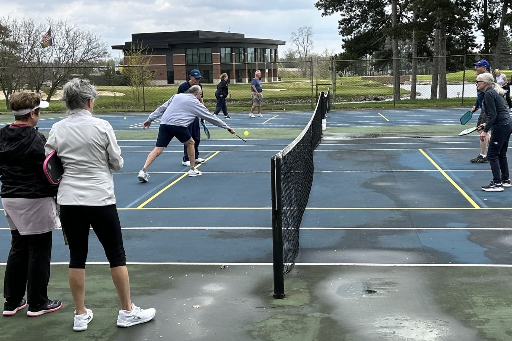 Ann Arbor Golf and Outing Club pickleball courts