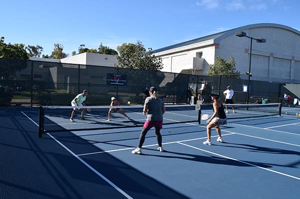 LLU Drayson Center pickleball courts