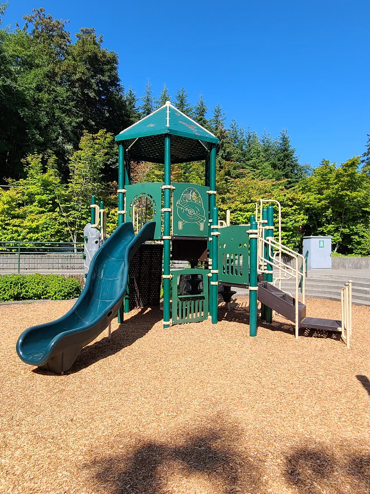 Lakemont Community Park pickleball courts