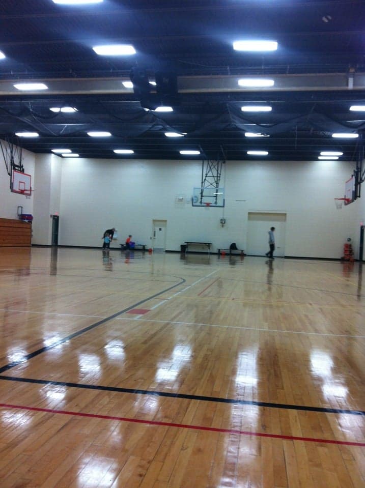 Lake Forest Recreation Center pickleball courts
