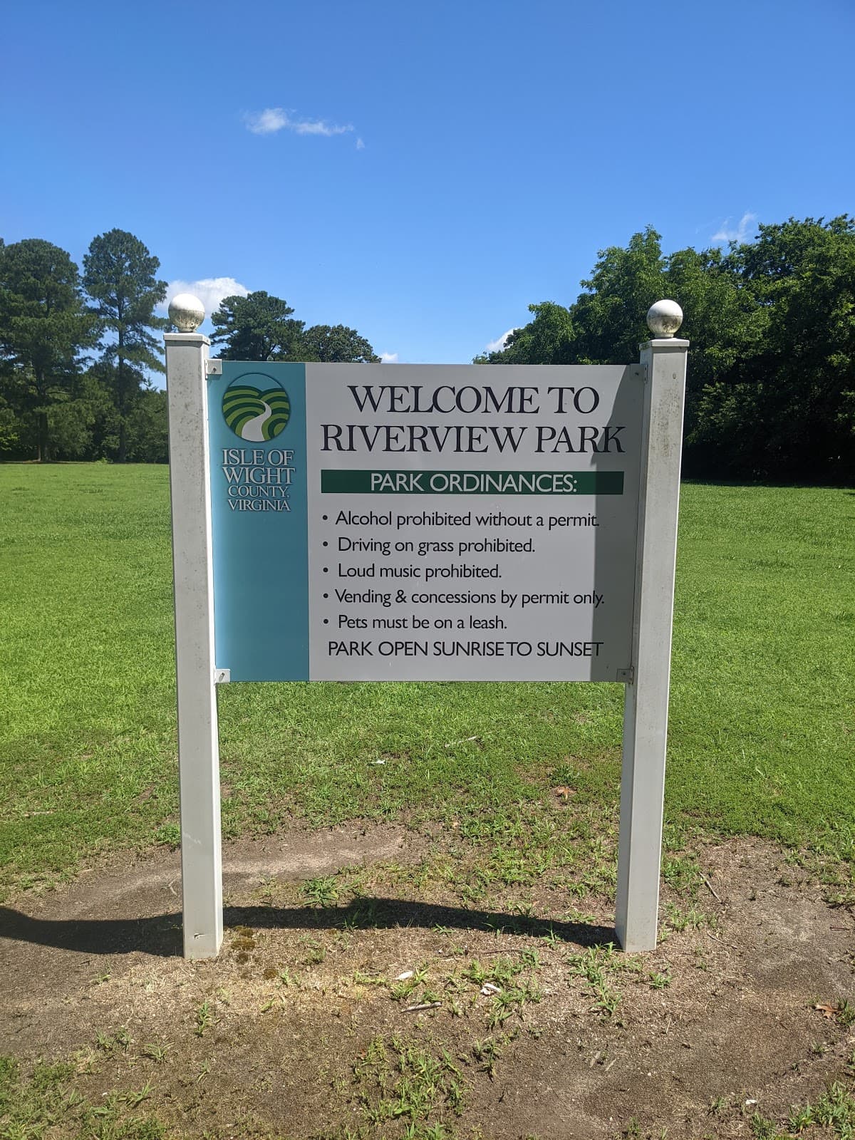 Riverview Park pickleball courts