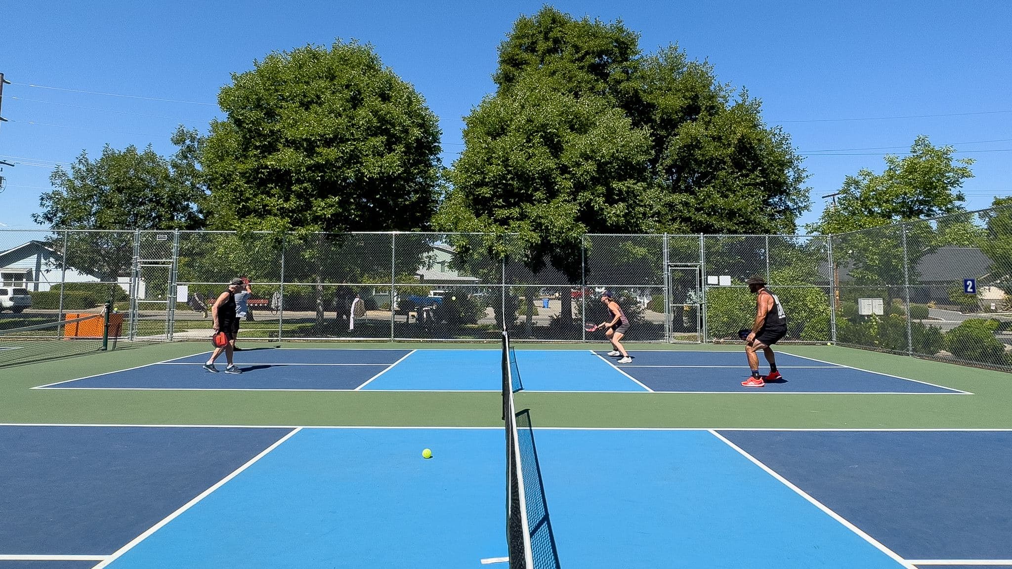Redwood Park pickleball courts