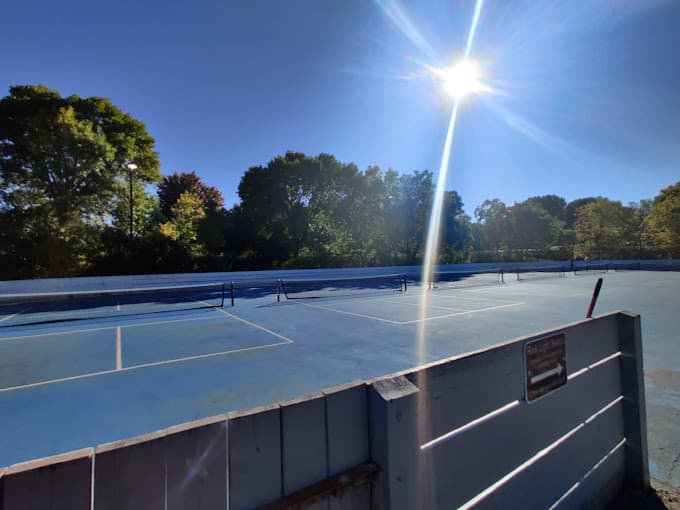 Marie Park pickleball courts