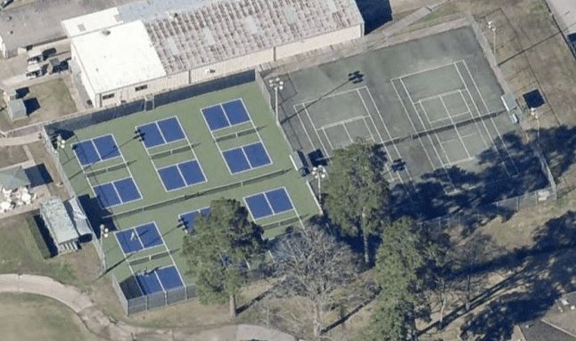 Crown Colony Country Club pickleball courts