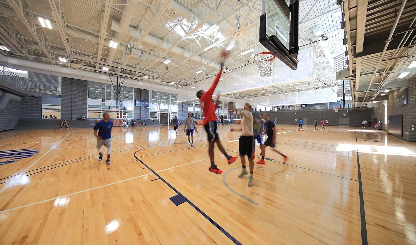 Leonard J. Kaplan Center for Wellness pickleball courts