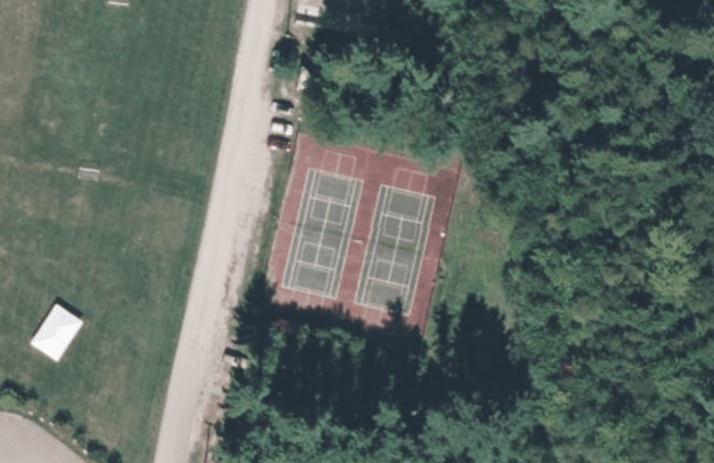 Warren Elementary School pickleball courts