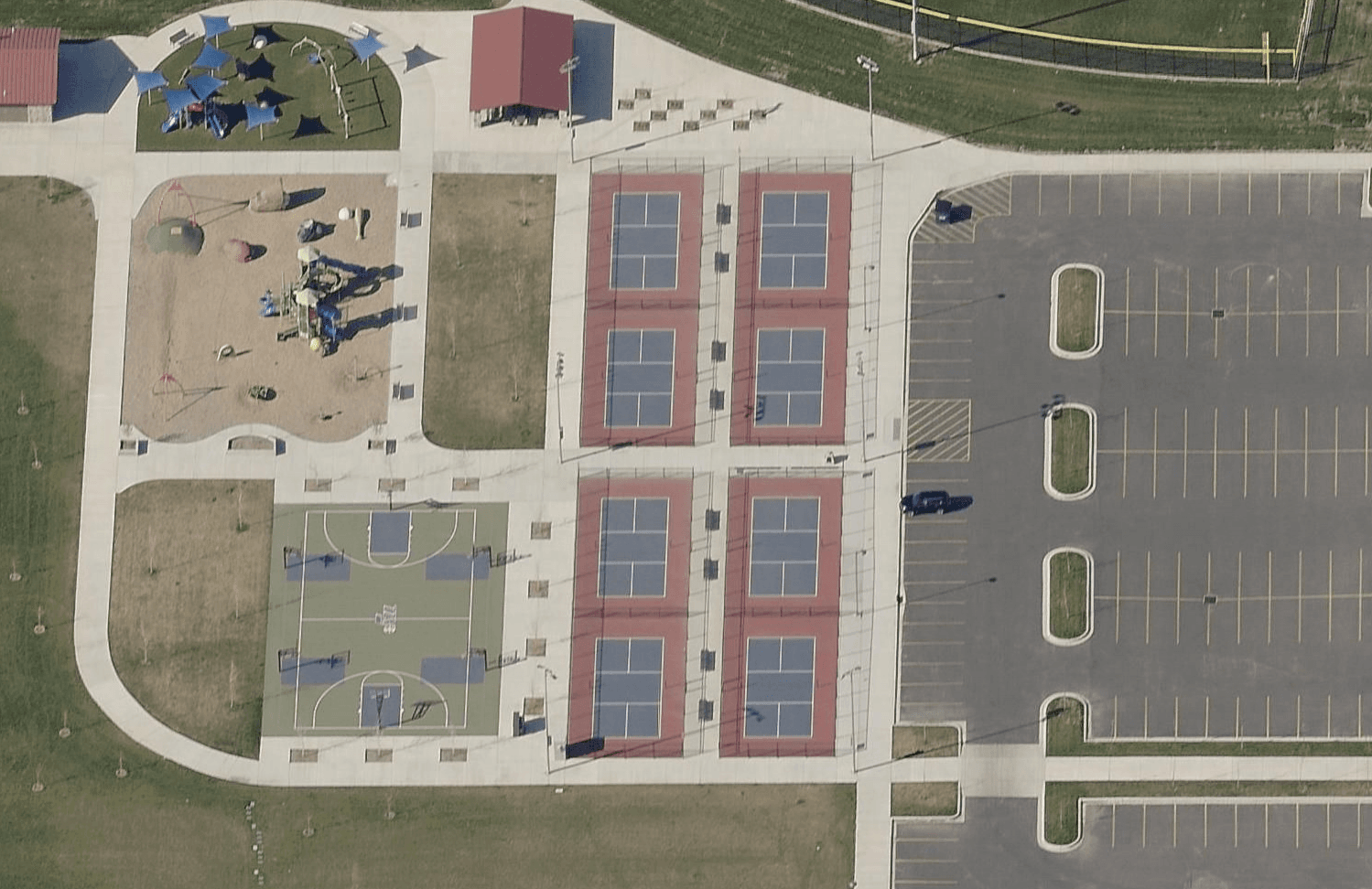 Farmington Park and Recreation Center pickleball courts