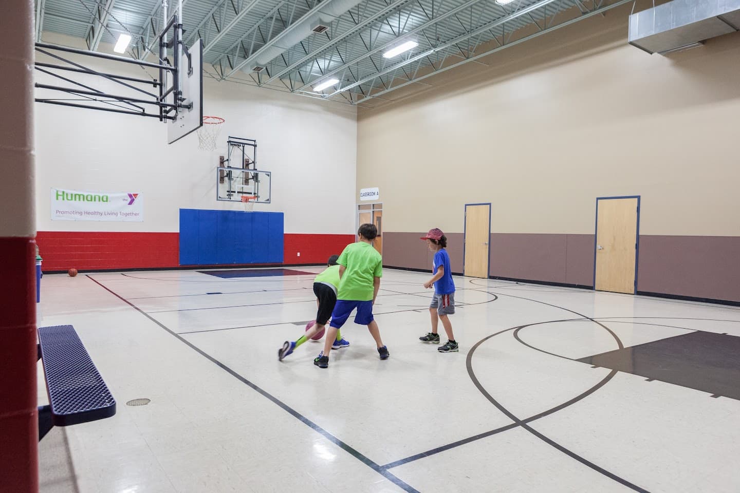 Louisville YMCA pickleball courts
