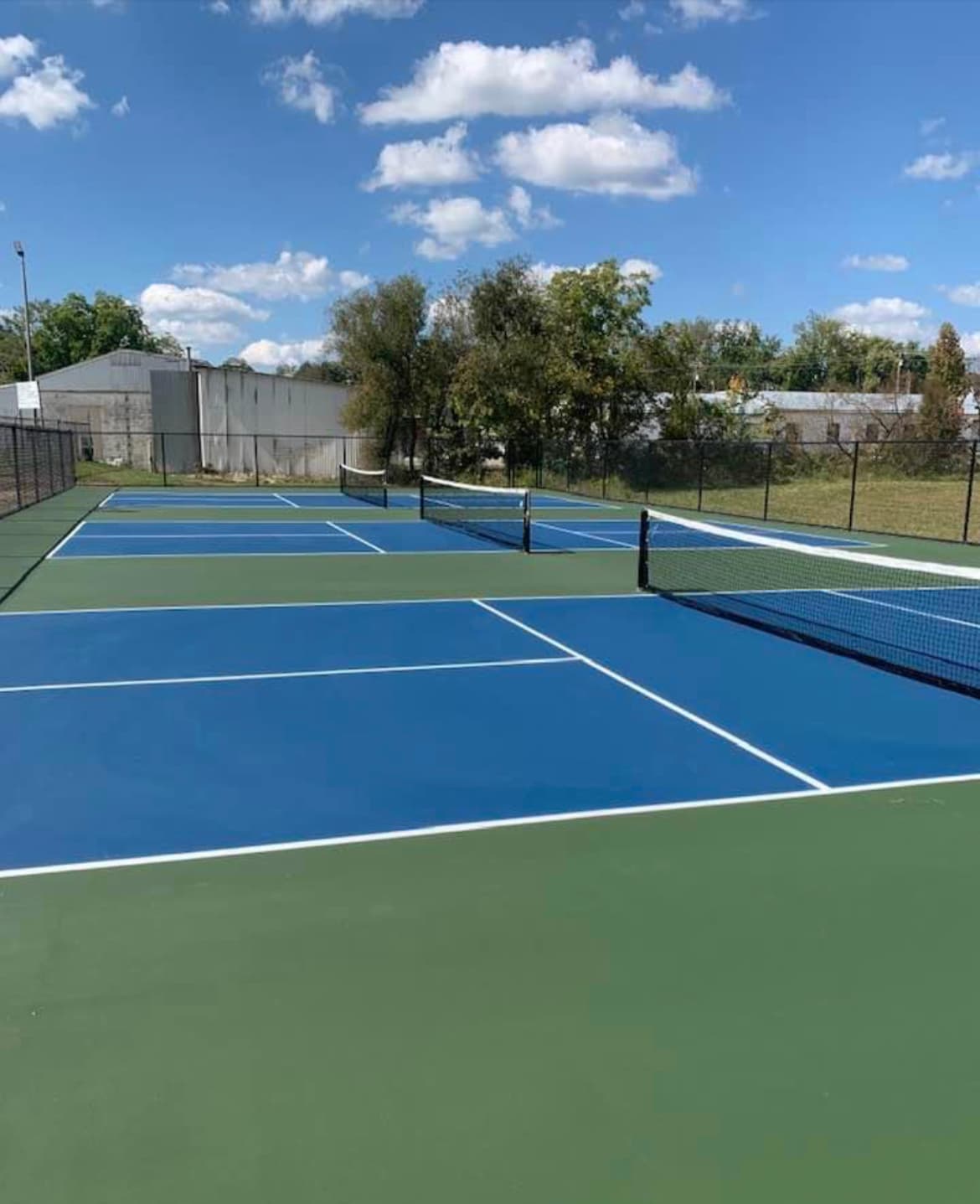 Livingston Recreational Park pickleball courts