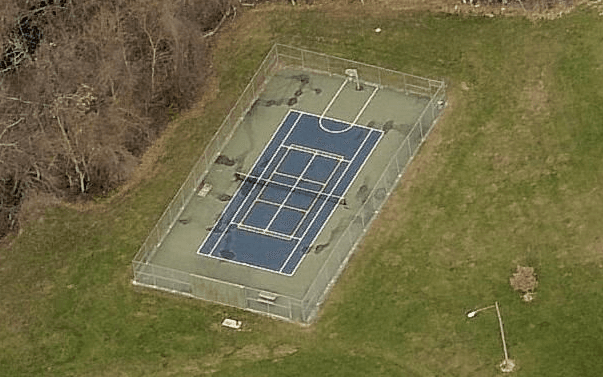 Pleasant Valley Park pickleball courts