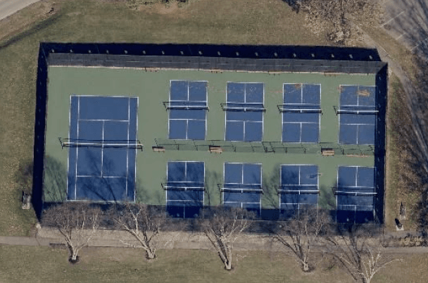Veterans Park pickleball courts