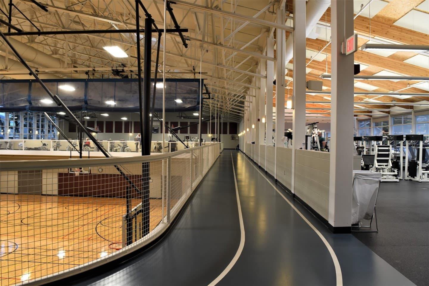 Newport Recreation Center pickleball courts