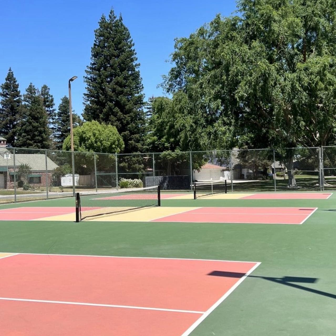 Haggis Oaks pickleball courts