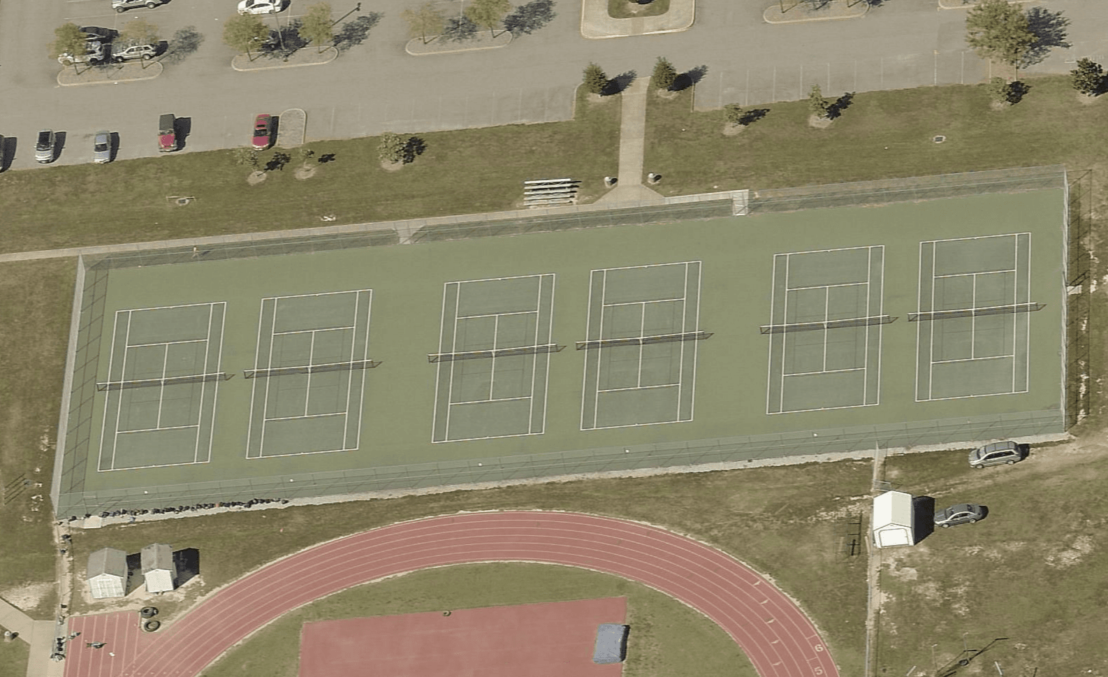 Jamestown High School pickleball courts
