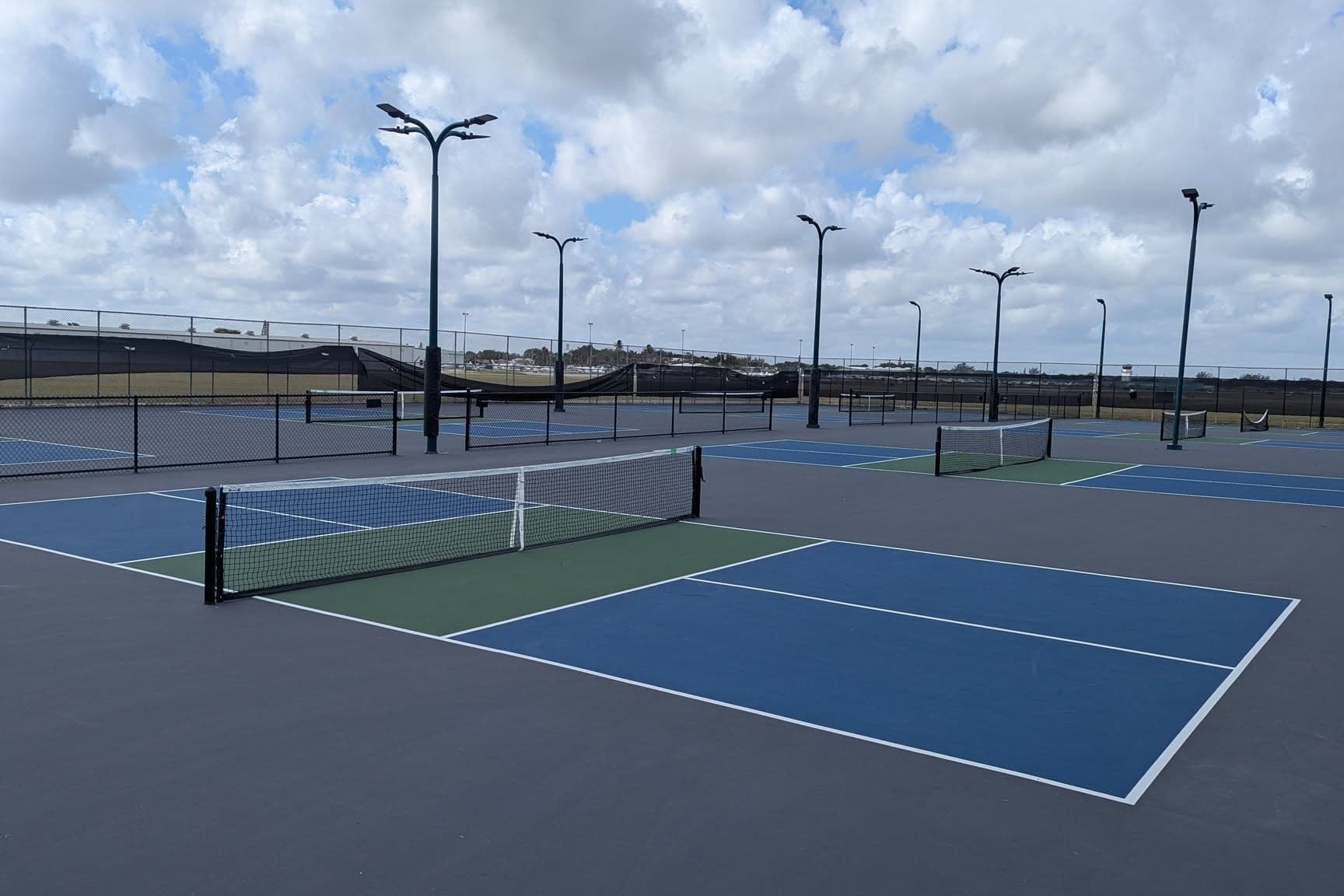 Paul J Maxwell Park pickleball courts