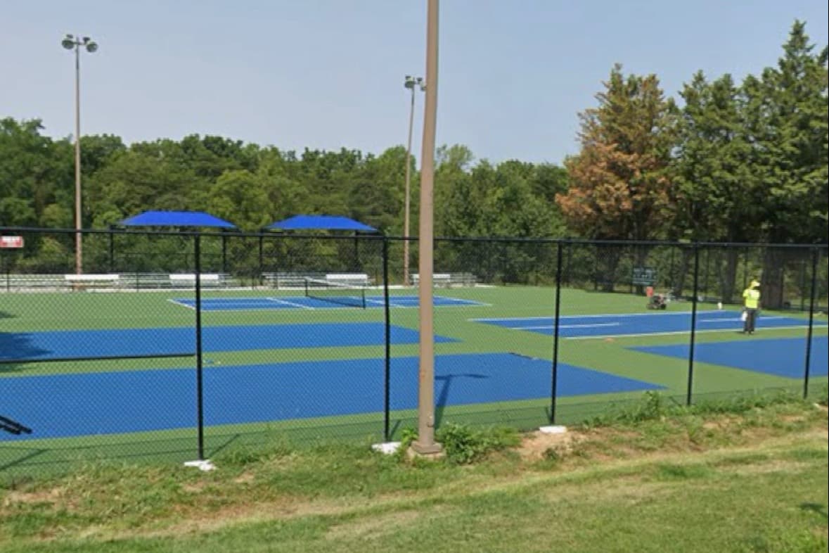 Fairland Outdoor Courts pickleball courts