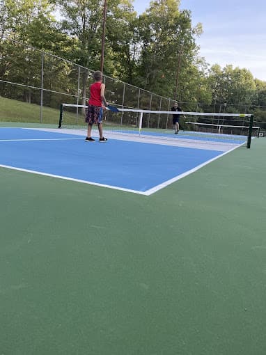 Glenwood Recreational Park pickleball courts