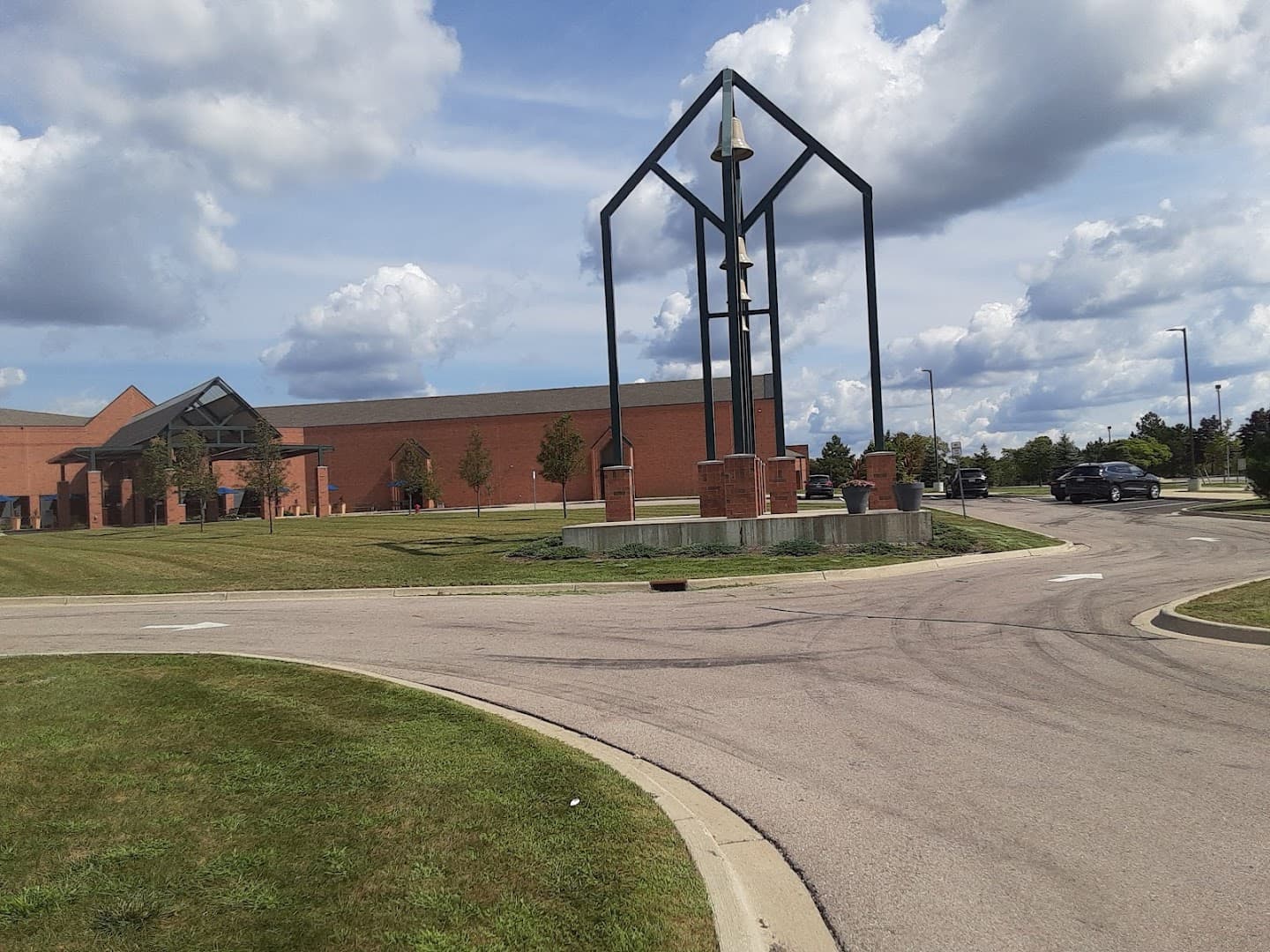 Ward Church Northville pickleball courts