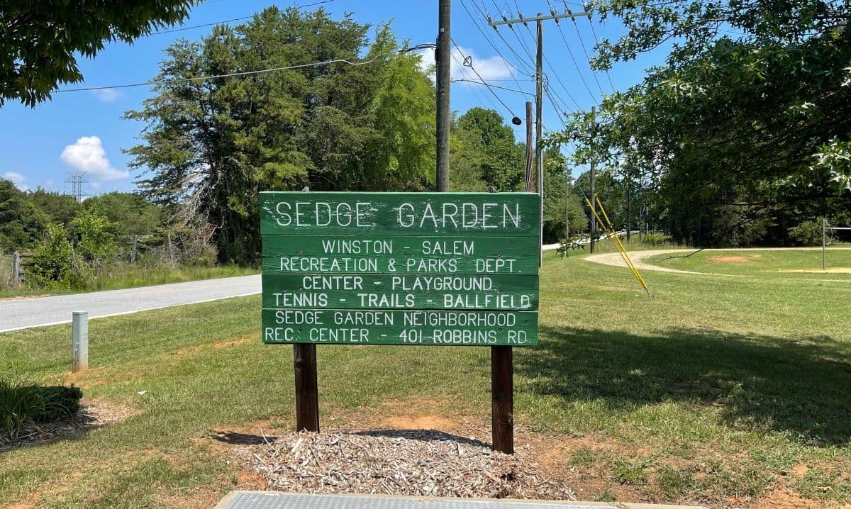 Sedge Garden  Park pickleball courts