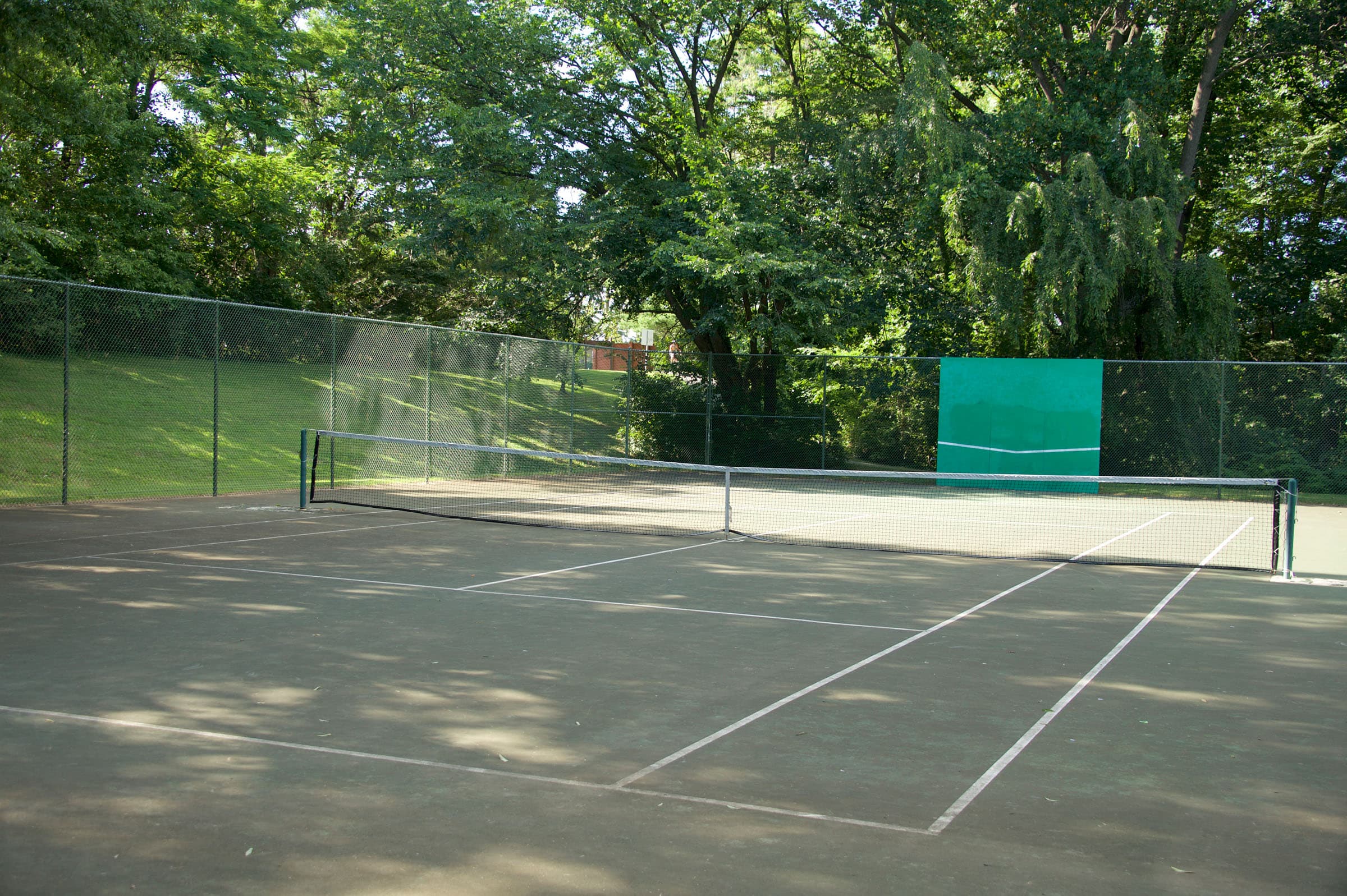 White Flint Neighborhood Park pickleball courts
