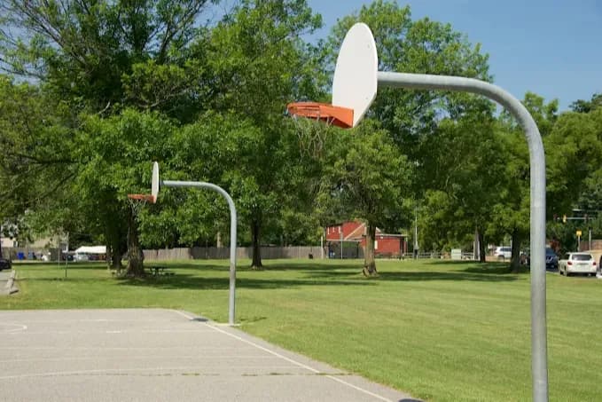 Hillanddale Local Park pickleball courts