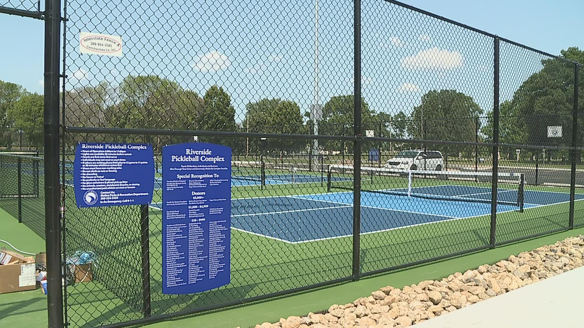 Riverside Park pickleball courts