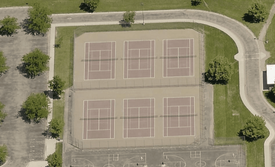 Sawtooth Middle School pickleball courts