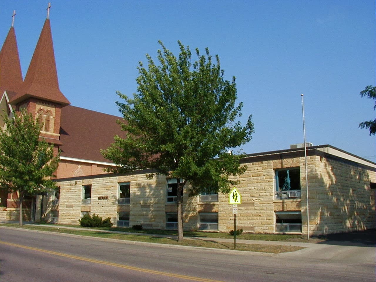 Immanuel Lutheran School pickleball courts