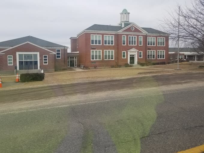 Ezra H. Baker School pickleball courts