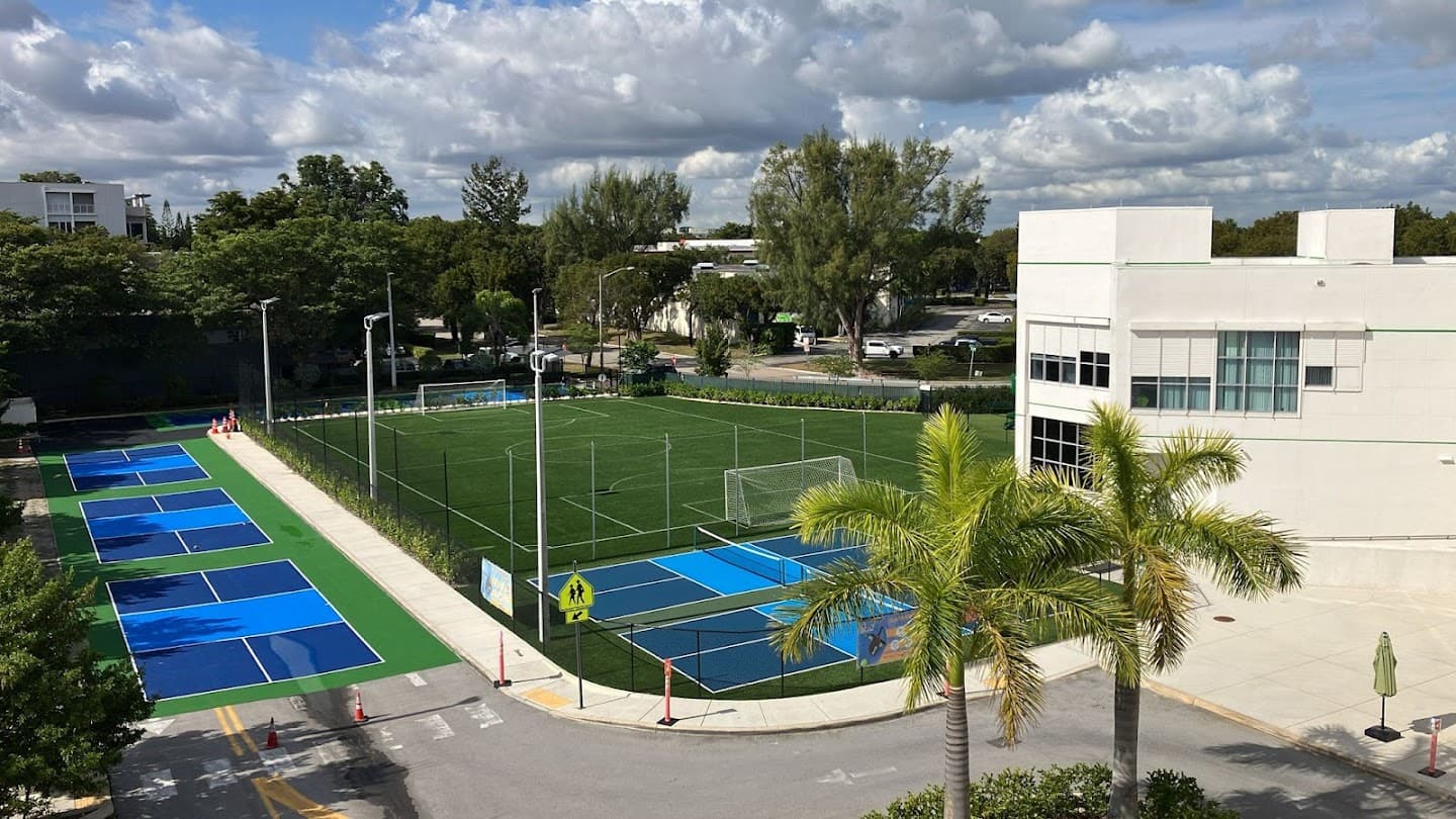 ALE Pickleball Club pickleball courts