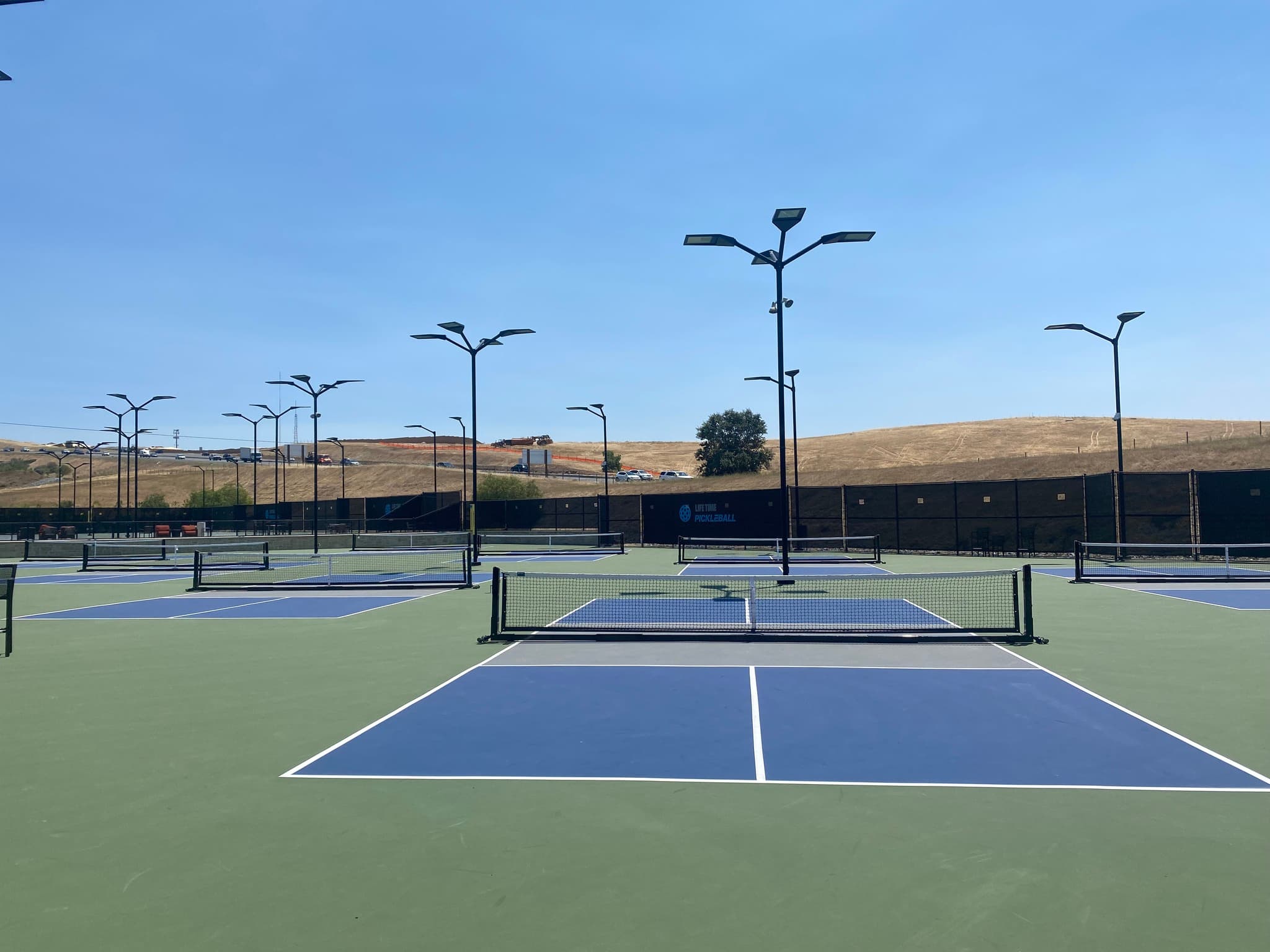 Life Time Folsom pickleball courts