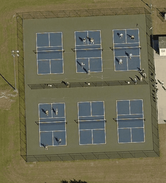 Highland Ridge Park pickleball courts