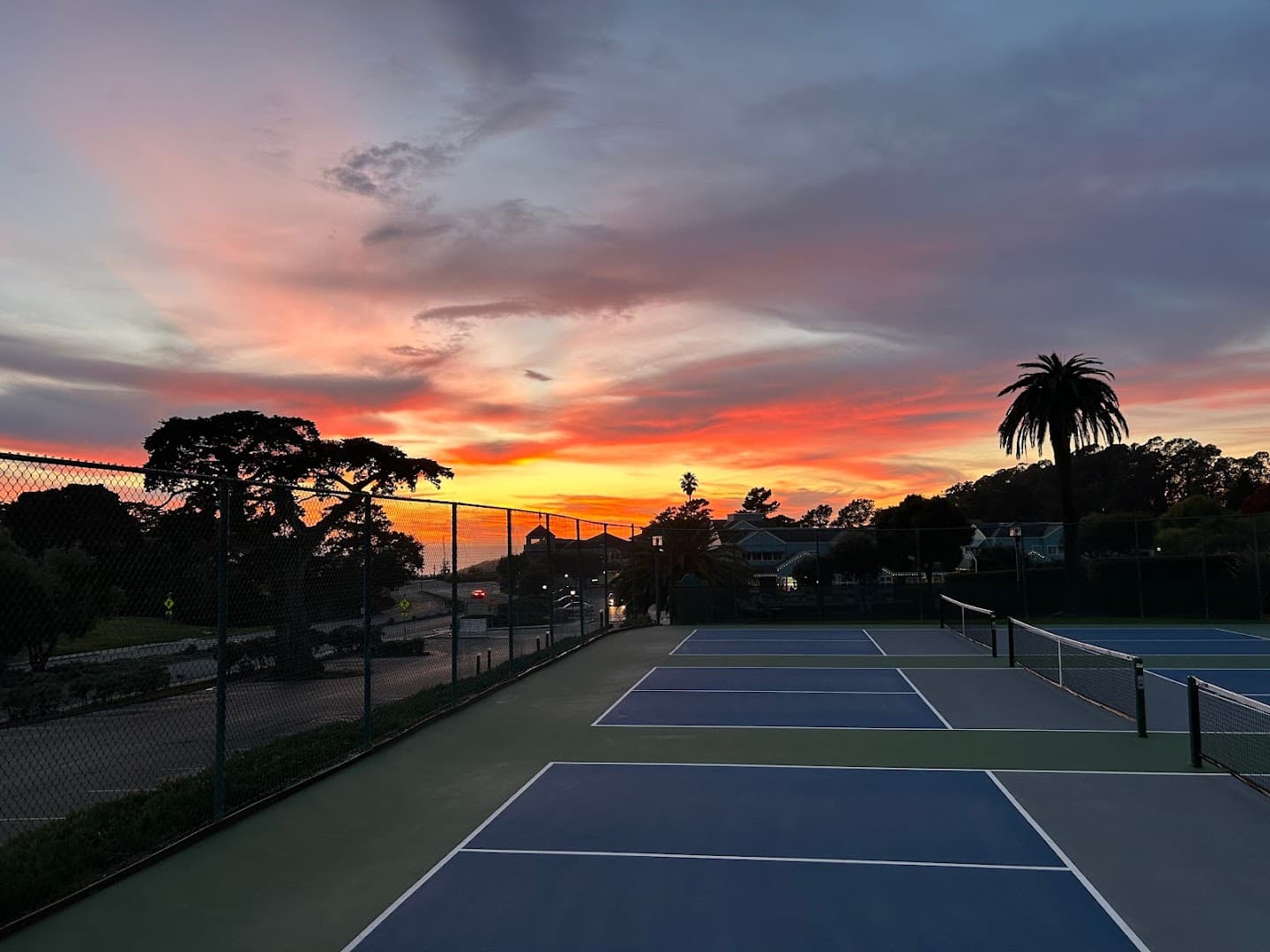Seascape Sports Club pickleball courts
