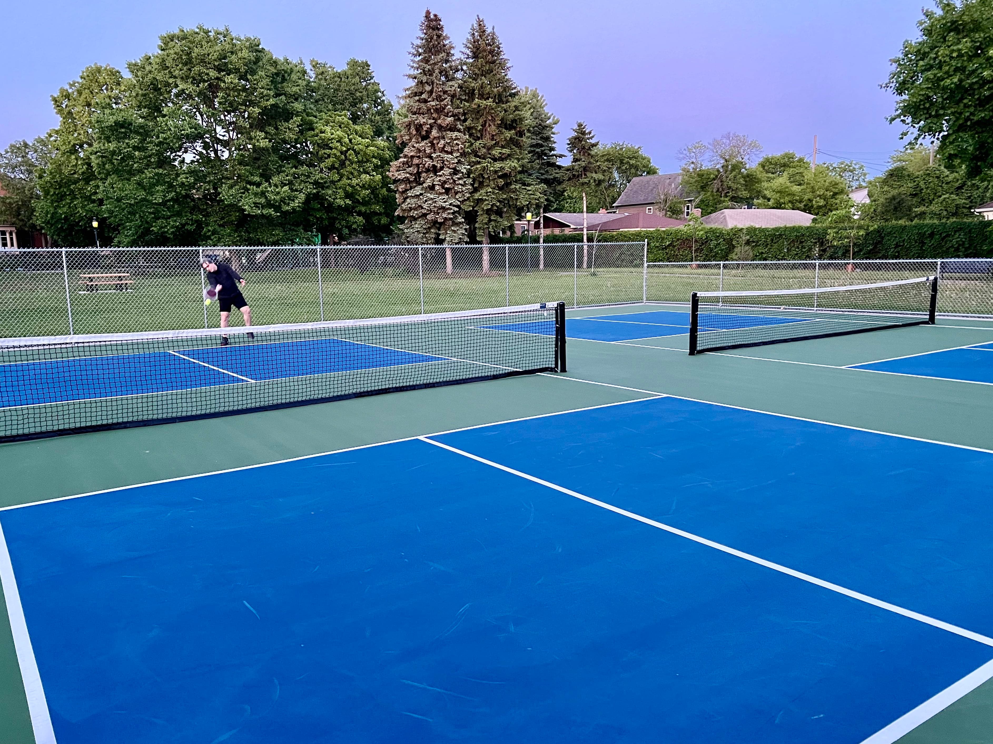 Dickman Park pickleball courts