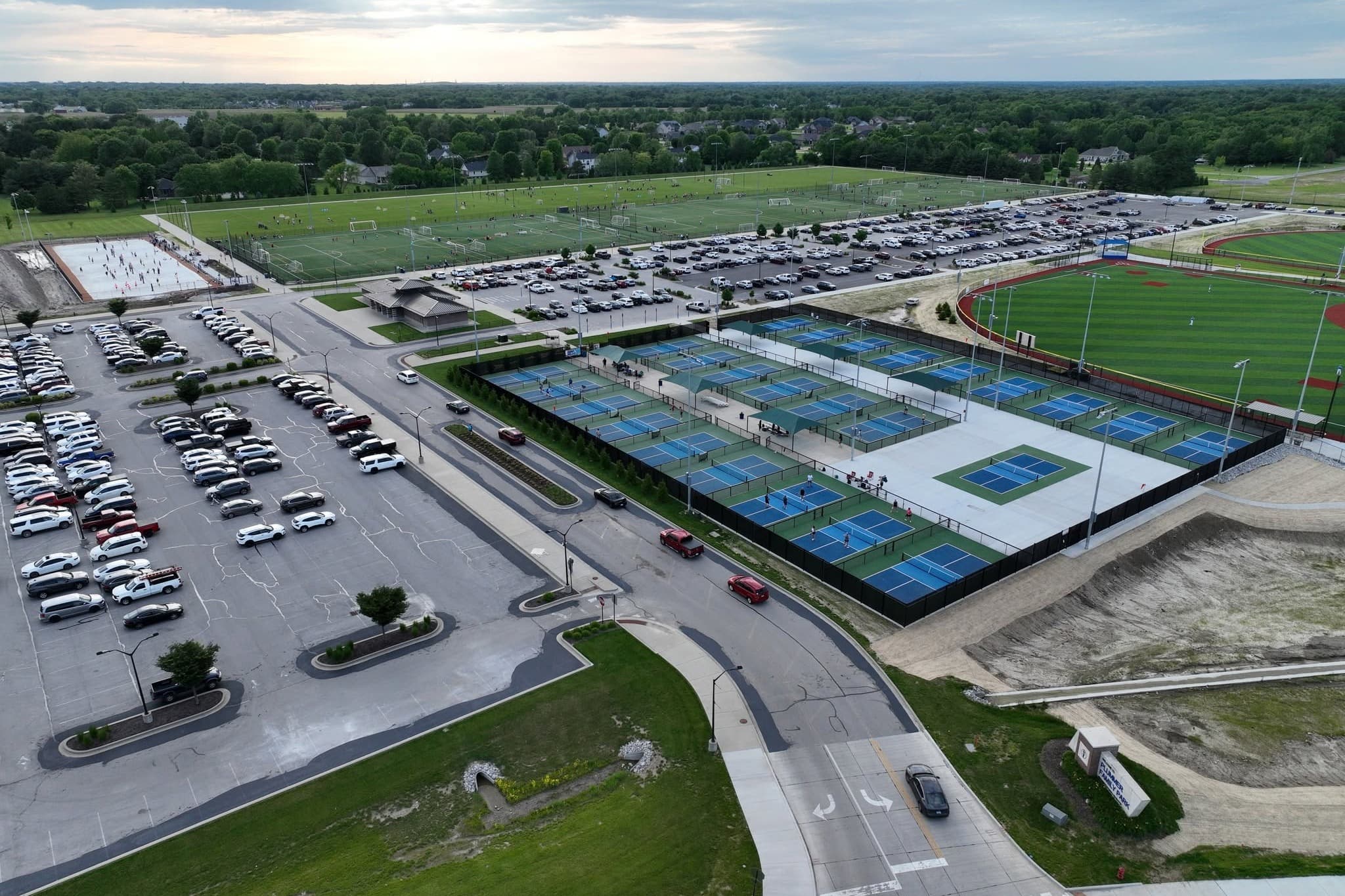 Plummer Park pickleball courts