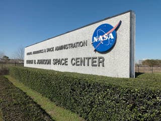 NASA JSC Gilruth Center pickleball courts