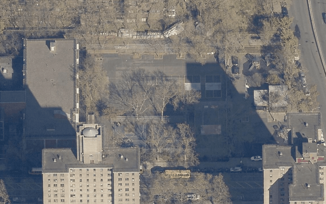 East River Playground pickleball courts