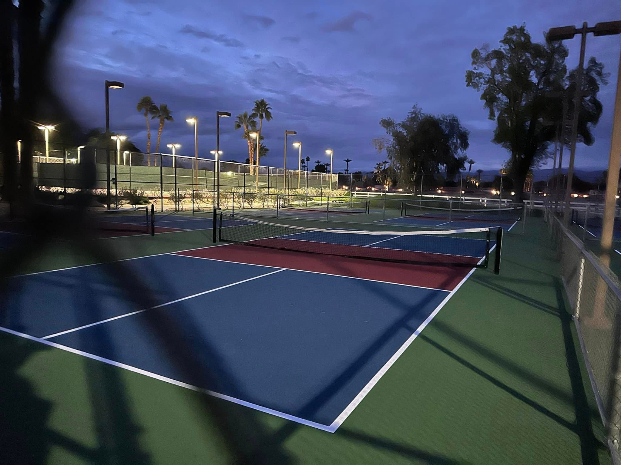 Rancho Mirage Community Park / Whitewater Courts pickleball courts