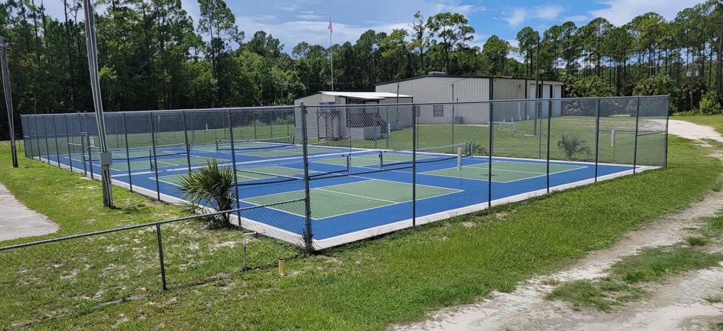 Suwannee Library & Technical Center pickleball courts