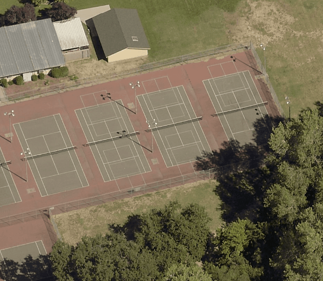 Sequoia Middle school pickleball courts