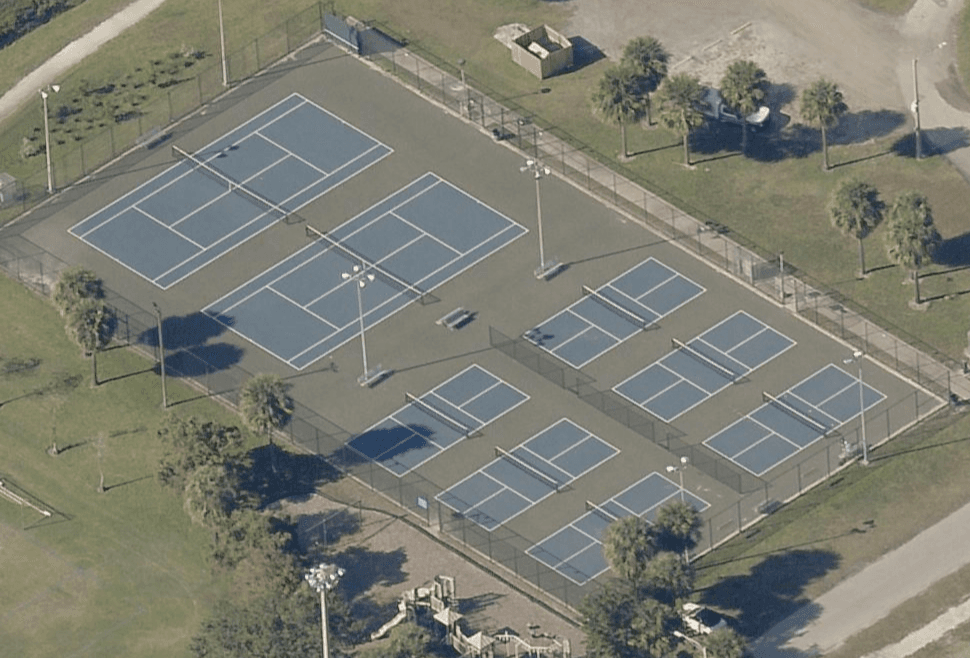 Coquina Key Park pickleball courts