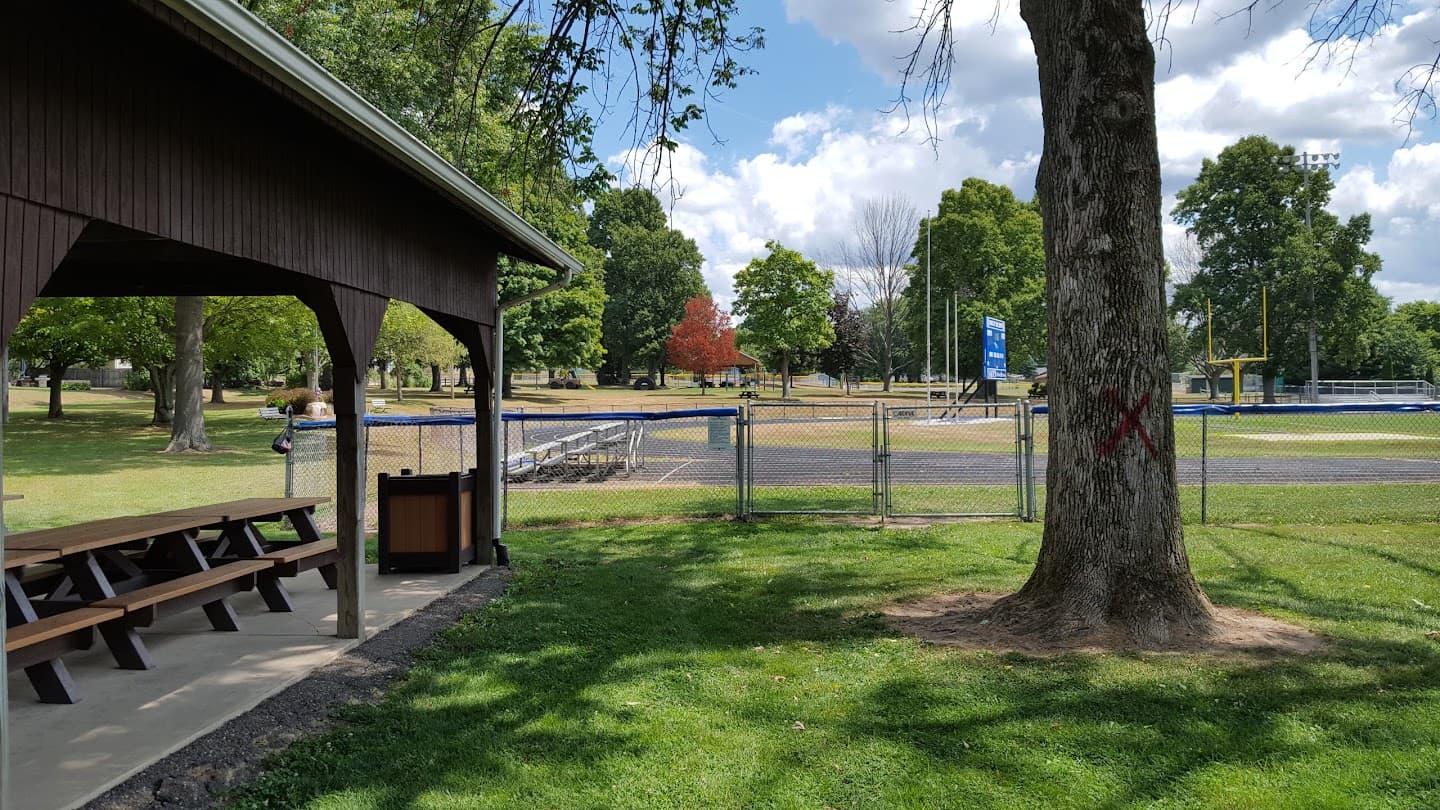 Memorial Park pickleball courts
