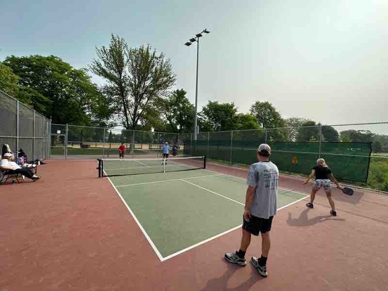 Laramie Park pickleball courts