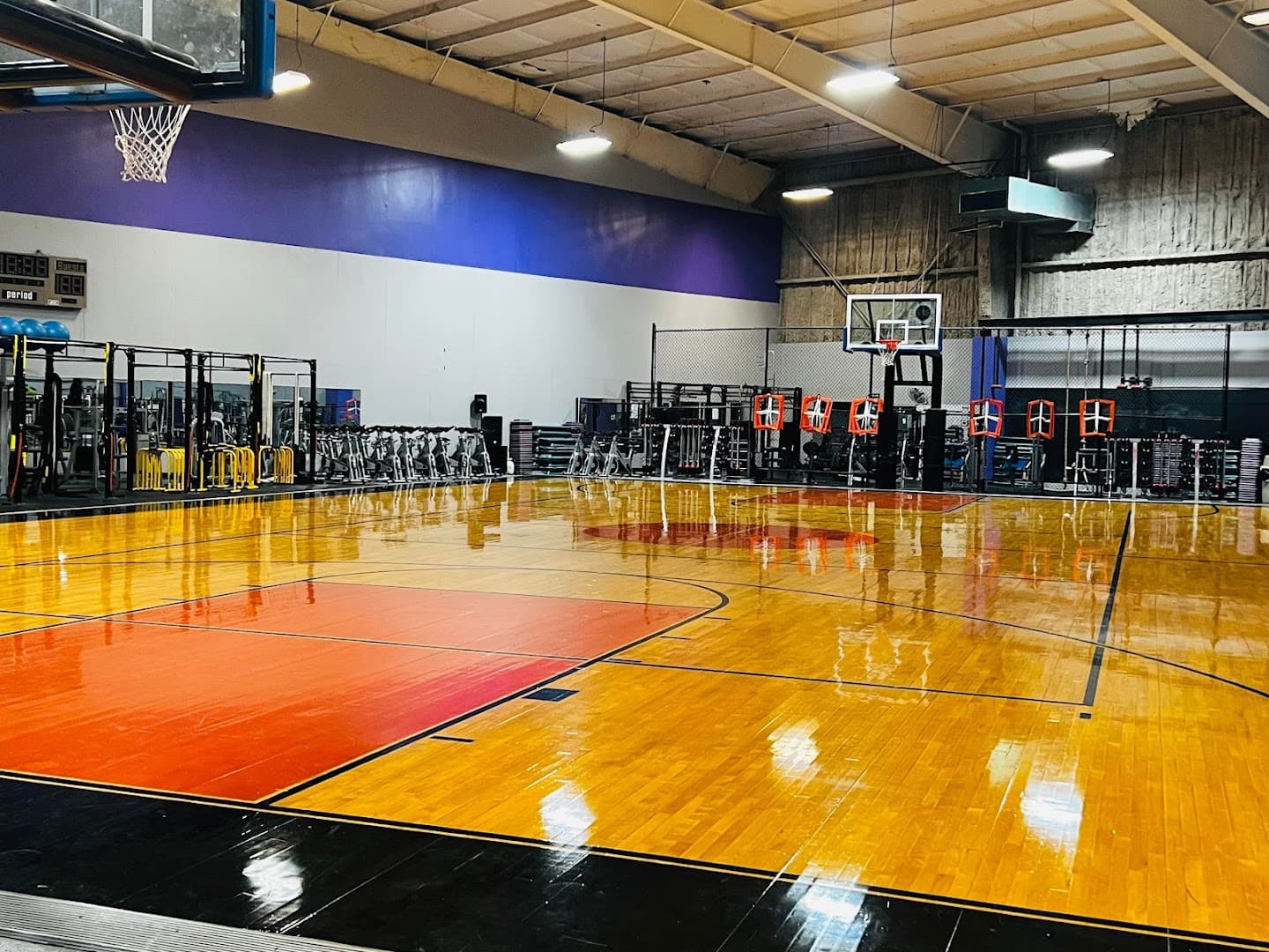 Stafford Wellness Center pickleball courts