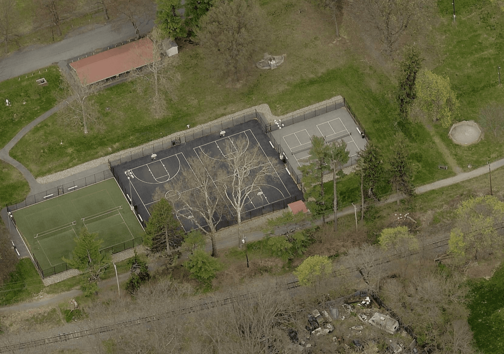 Soldiers And Sailors Memorial Park pickleball courts