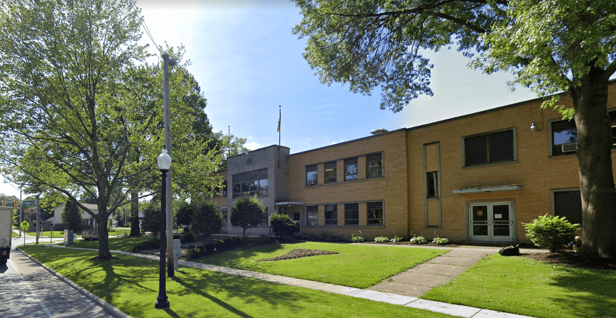 Firestone Park YMCA pickleball courts